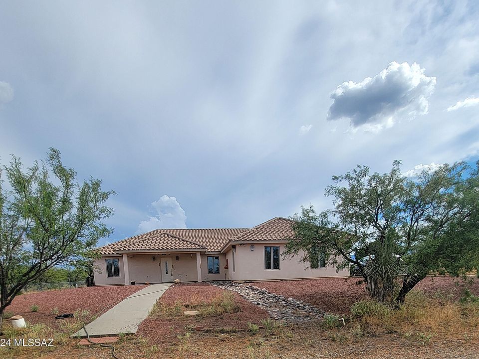 1st image of 275 W Papago Way