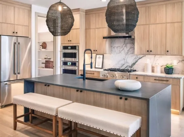 10 Blackmoor Ln, Randolph Twp., NJ 07869