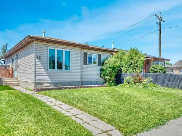 23 Abbercove Rd SE, Calgary, AB T2A 6Y9