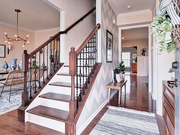 3rd image of 8088 Fairmont Dr