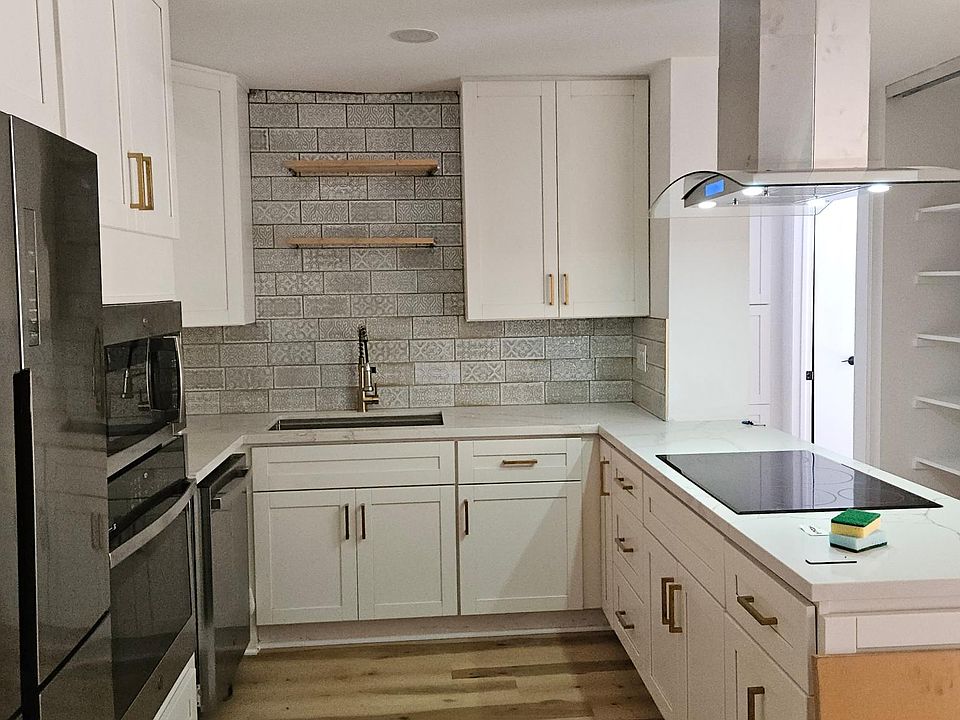 1st image of 2-203-1885 Diamond St #2-203