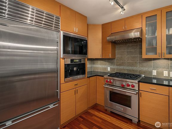 5th image of 819 Virginia Street #3206