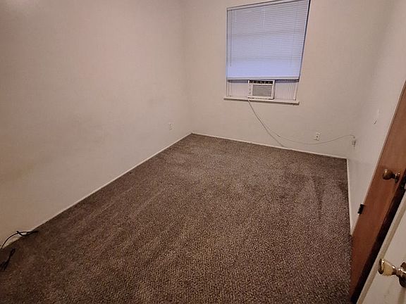 5th image of 518 N Bowie Dr