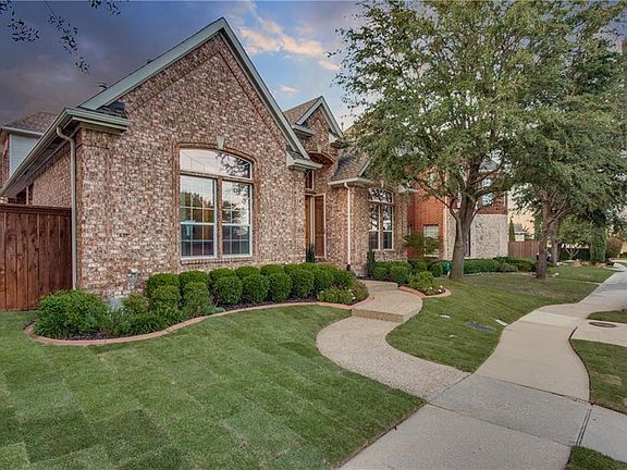5th image of 3353 Garrett Dr