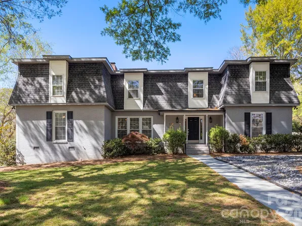 6116 Old Providence Rd, Charlotte, NC 28226