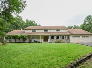 111 Barrys Rd, White Haven, PA 18661