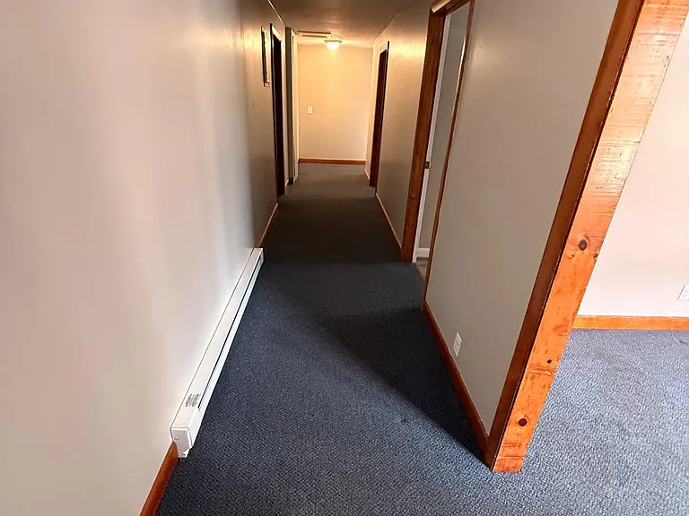 122 Main St #1F — Photo 3