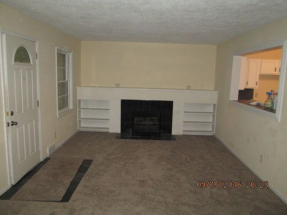 4th image of 3234 N Arkansas Ave