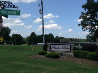 1091 Planters Trl, Bogart, GA 30622