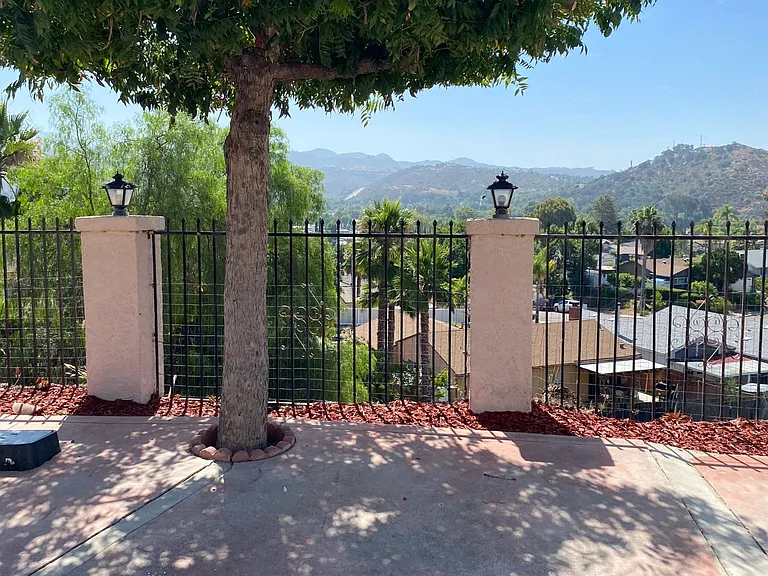 14713 Helen Park Ln — Photo 7