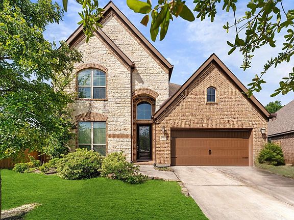2nd image of 27172 Devyn Forest Ln