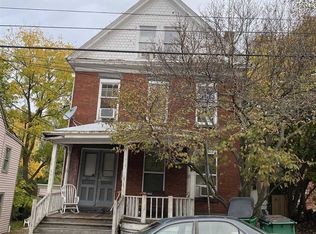 169 Union St, Poughkeepsie, NY 12601