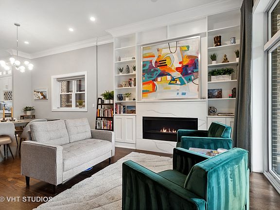 2nd image of 1841 N Sheffield Ave #1