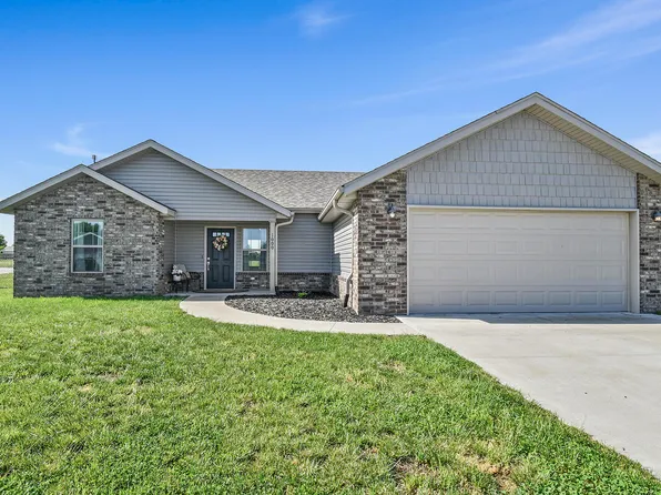 1000 W Maurice Street, Bolivar, MO 65613