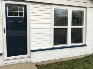 1300 W Algonquin Rd, Lake In the Hills, IL 60156