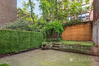 Rented by (Legacy) Elegran