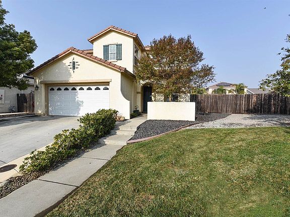 2nd image of 1131 Barnhill Ln