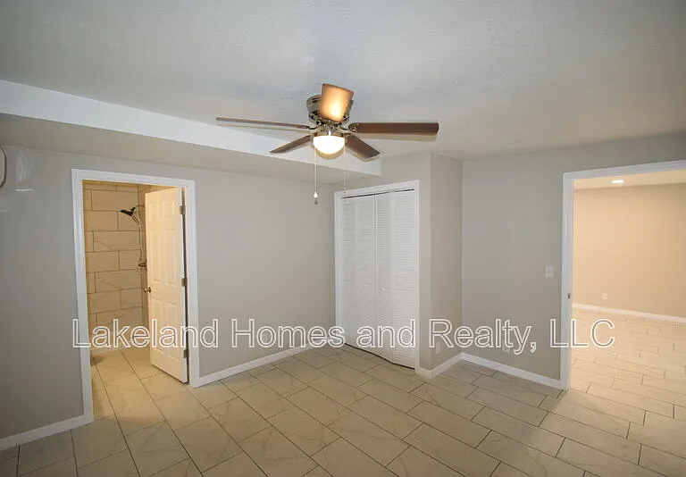 527 Garden Dr N #2 — Photo 12