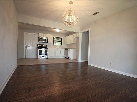 3rd image of 613 McLemore Dr