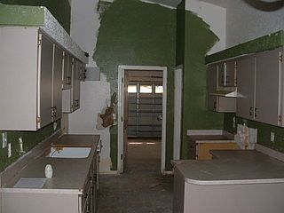 2nd image of 207 E 15th St