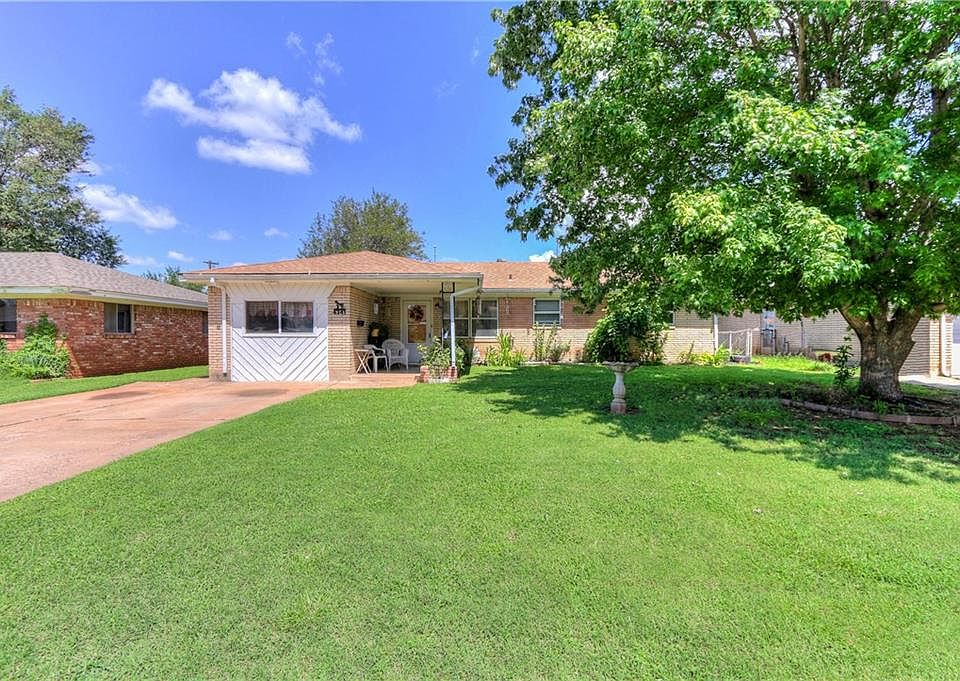 1st image of 4341 Woodedge Dr
