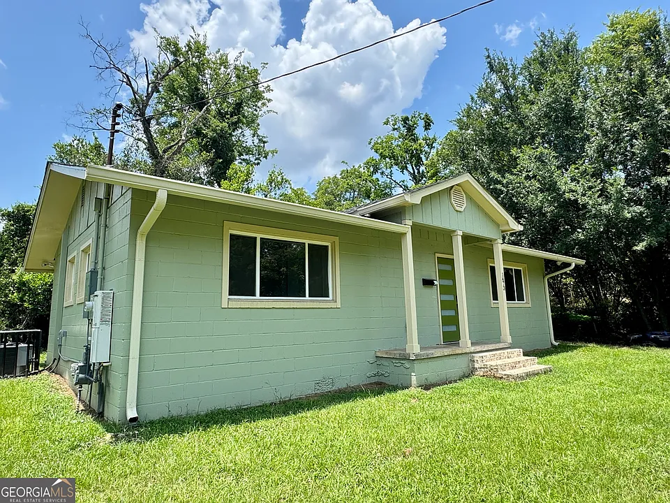1473 Calhoun Street Ln