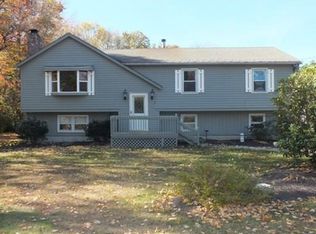 11 Foster Rd, Southwick, MA 01077