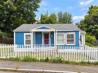 19 Lafrance Ct, New Bedford, MA 02740