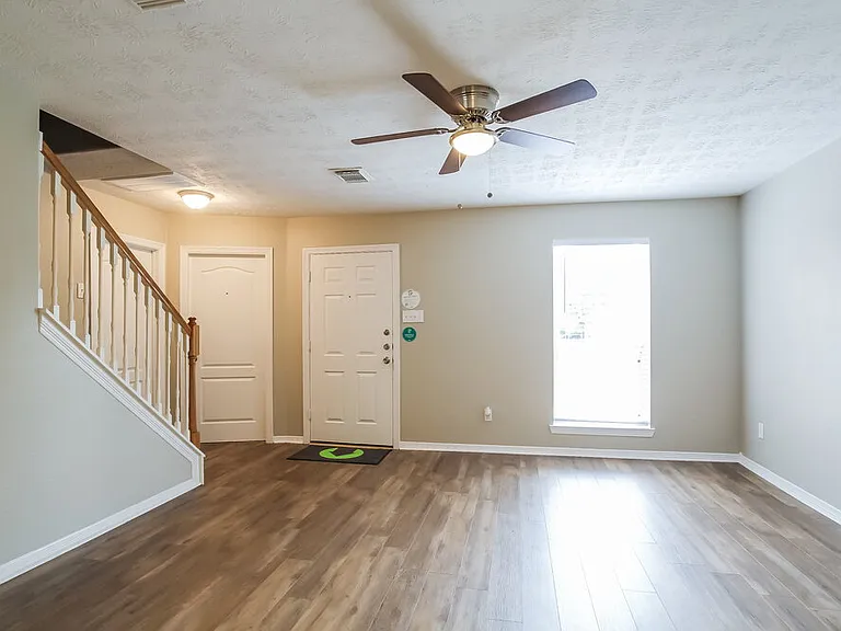 26614 Cypresswood Dr — Photo 5