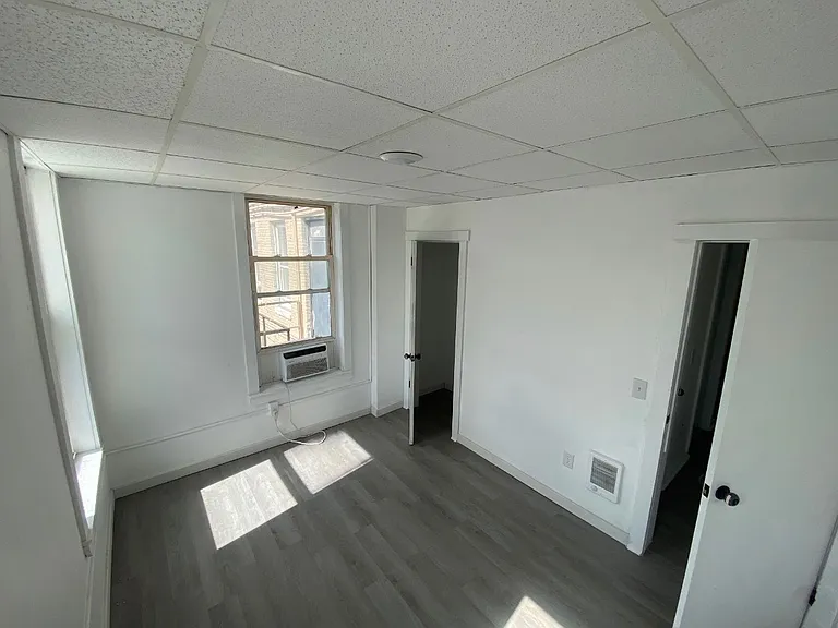 43-45 N Broad St — Photo 3