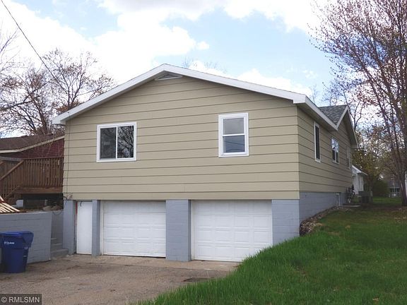 5th image of 118 19th Ave N