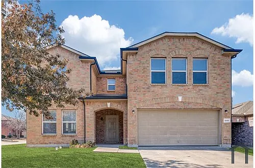 1600 Lionheart Dr Photo 1