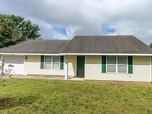 508 Cora Dr, Gassville, AR 72635
