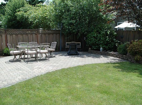 Oversized Patio