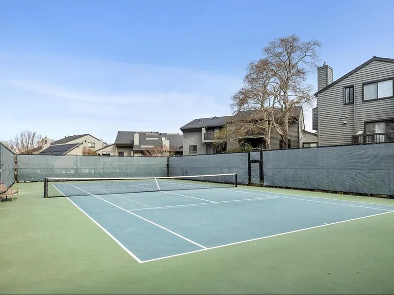 132 Cypress Pl — Photo 20