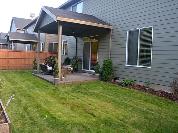 3rd image of 5006 NE 48th St