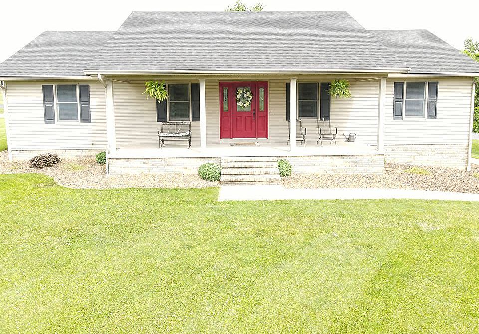 1st image of 6020 Parry Ln