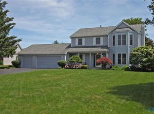 2323 Mill Race Ct, Holland, OH 43528