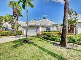 9301 Heathridge Dr, West Palm Beach, FL 33411