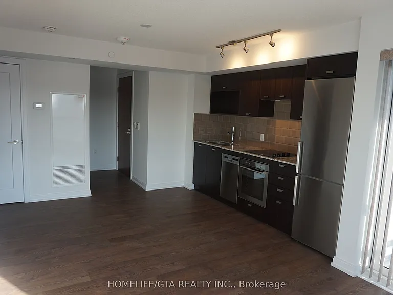 275 Village Green Sq #1522 — Photo 12