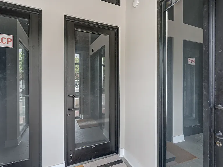 1523 W Cary St #B2 — Photo 19
