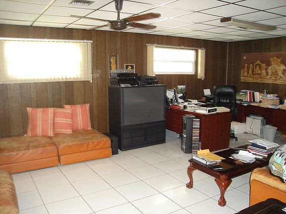 5th image of 7301 Brockbank Dr