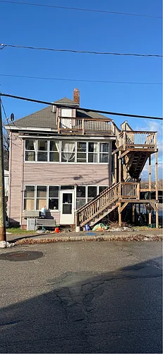 635 Hillsboro St #2 Photo 1