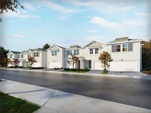 338 Salisbury Cir, Fort Pierce, FL 34982