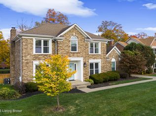 8521 Autumn Ridge Ct, Lyndon, KY 40242