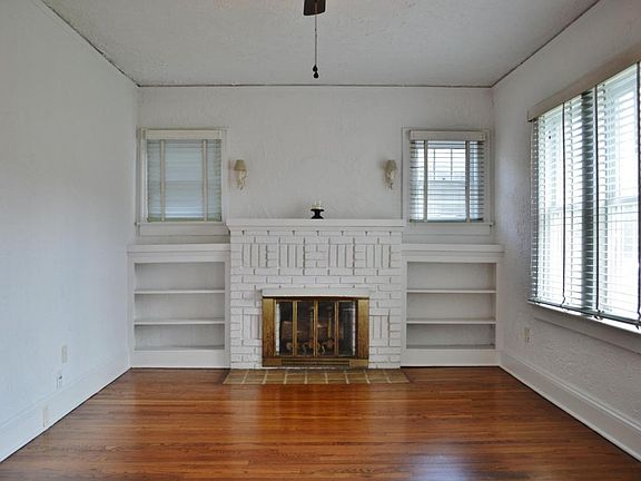4th image of 4545 Ramona Blvd