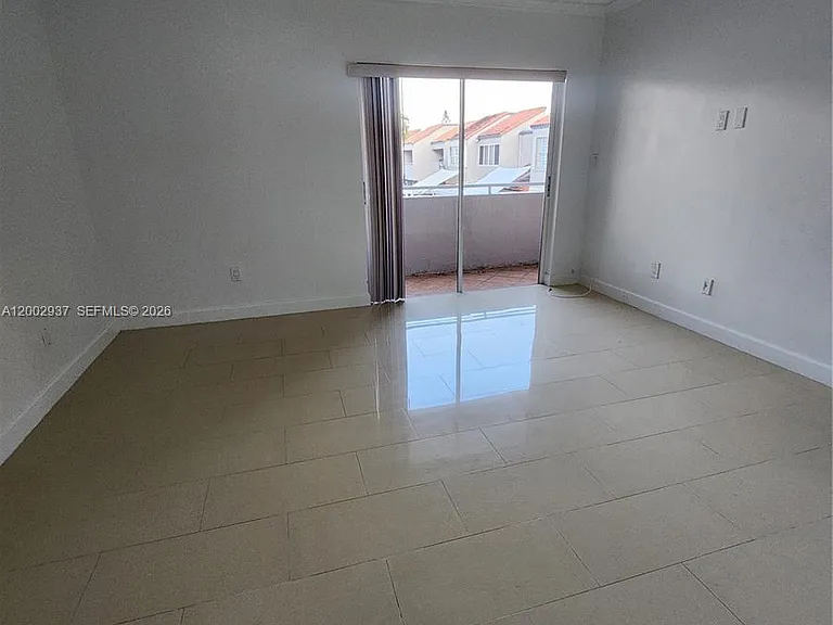 6485 SW 129th Ave — Photo 5