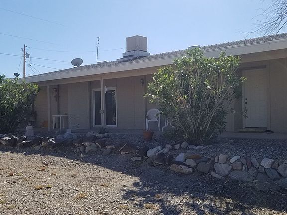 4th image of 2710 Honeybear Dr