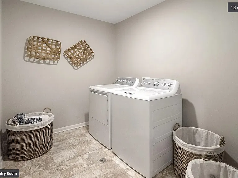 155 Chester Arthur Dr — Photo 4