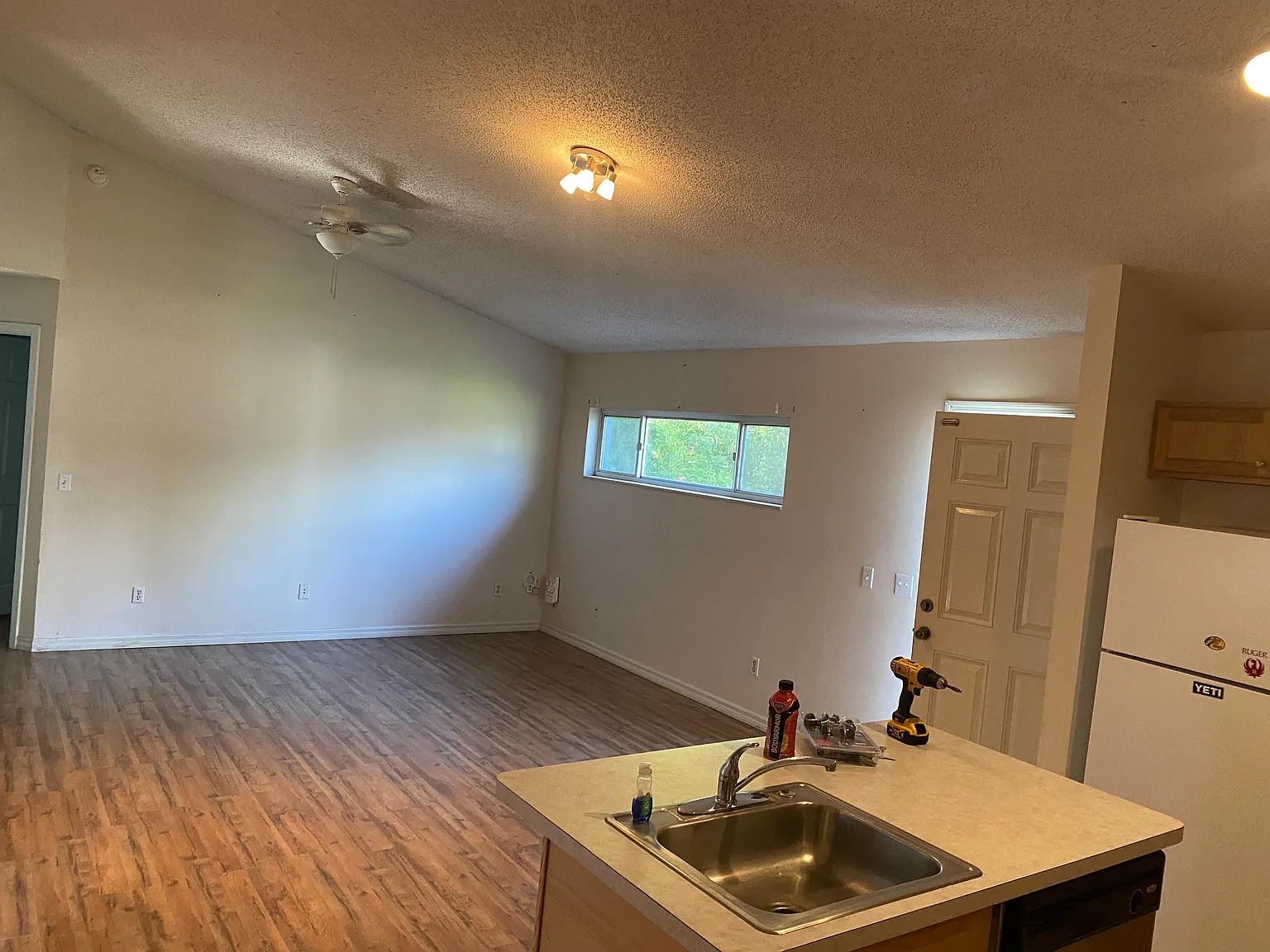 3 bed, 1150 sqft, $1,500 — Photo 4